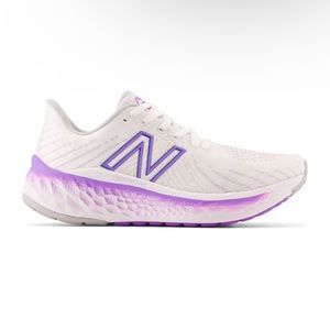 Women’s New Balance Vongo